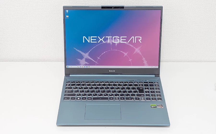 NEXTGEAR ゲーミングノートPCの正面